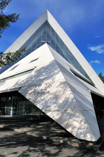 Photo 3: Exterior · Hyvinkää, Hyvinkää Church