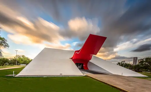 Photo 2: Exterior · Ibirapuera