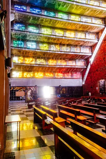 Photo 2: Exterior · Iglesia El Rosario, San Salvador, El Salvador