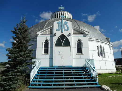 Photo 5: Interior · Our Lady of Victory - Igloo-Shaped Church - Inuvik - Northwest Territories - Canada - 05