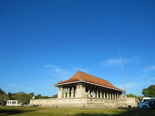 Photo 2: Interior · Sri Lanka Independence Square in the morning