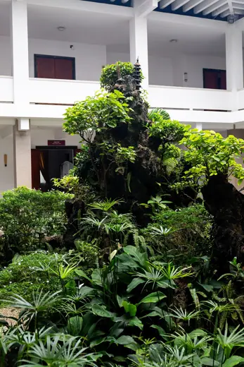 Photo 5: Interior · A courtyard in Independence Palace in Ho Chi Minh City in Vietnam