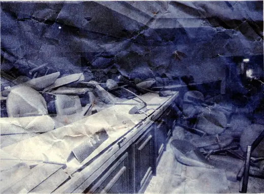 Photo 5: Interior