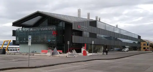 Photo 2: Exterior · Institute for Marine and Antarctic Studies , Hobart, Tasmania, Australia