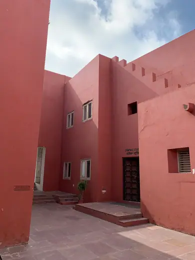 Photo 4: Exterior · Jawahar Kala Kendra, Jaipur