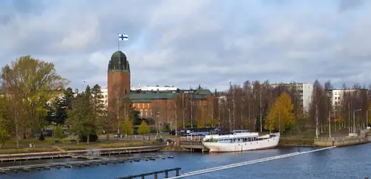 Photo 3: Interior · Joensuu Town Hall and the river Pielisjoki