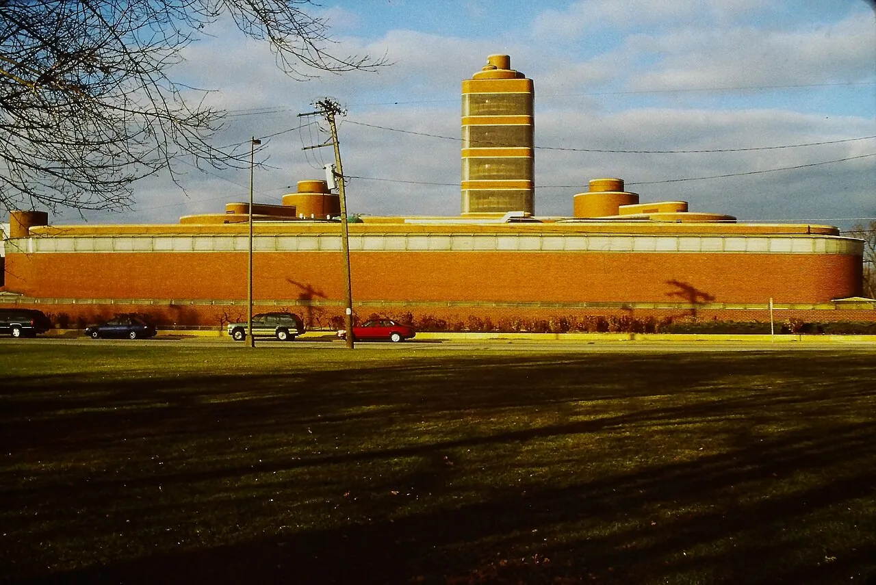 Johnson Wax Headquarters: Exterior · Administration Building designed by Frank Lloyd Wright in 1936 and opened in 1939