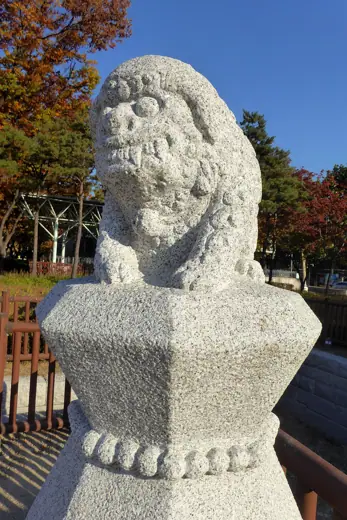 Photo 6: Detail · Sculpture of an animal in Jongmyo Park, in front of the Jongmyo Confucian complex at Seoul