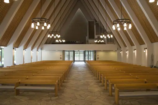 Photo 6: Interior