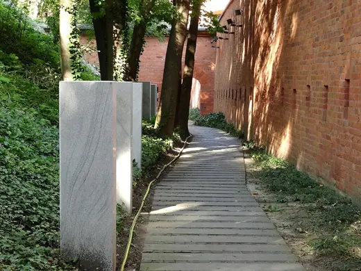 Photo 3: Exterior · Path of the Absent at the Katyn Museum, Warsaw