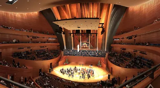 Photo 5: Interior · The Kansas City Symphony prepares for their annual production of Handel's Messiah in Helzberg Hall