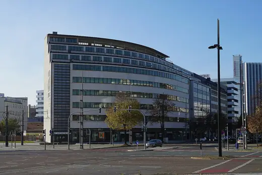 Photo 3: Exterior · Ehemaliges Kaufhaus Schocken, smac, Chemnitz Brückenstraße, 2015