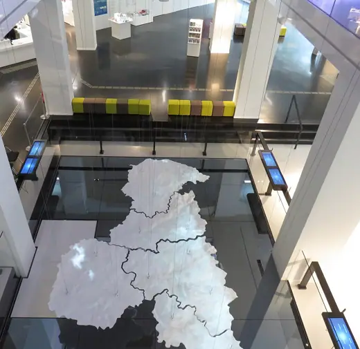 Photo 6: Interior · Ehemaliges Kaufhaus Schocken, Warenhaus Centrum und heute, Archäologie-Museum Chemnitz-Zentrum