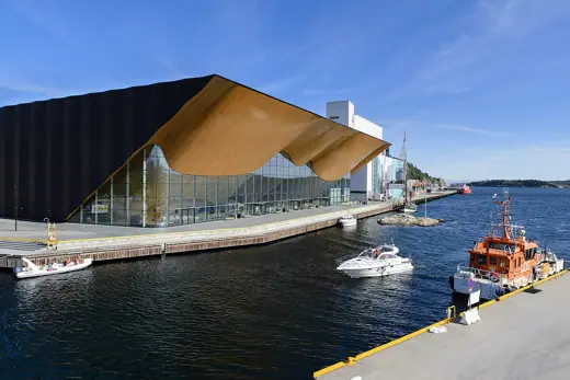 Photo 2: Exterior · Kilden konsert og teaterhus, Kristiansand