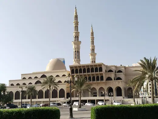 Photo 2: Exterior · Full View of King Faisal Mosque in Sharjah