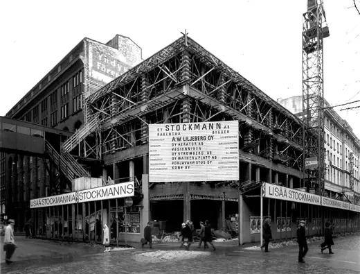 Photo 4: Exterior · Building the new Academic Bookstore in 1968
