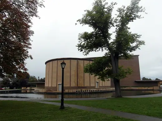 Photo 4: Interior · 71 Symphony Circle, Buffalo
