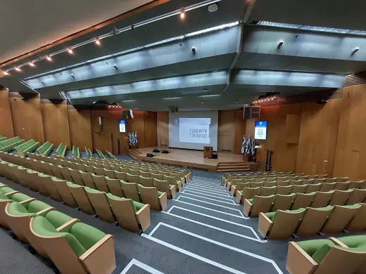 Photo 6: Interior