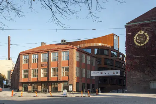 Photo 3: Exterior · Arkitekturskolans byggnad på KTH, Osquars backe 9