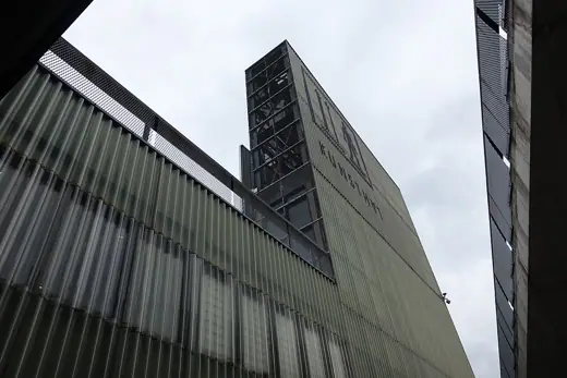 Photo 2: Exterior · Kunsthal @ Rotterdam