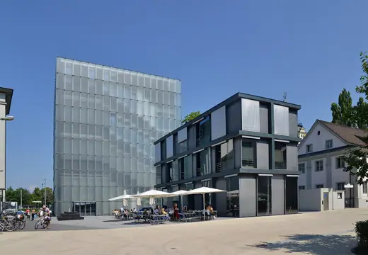 Photo 2: Exterior · Kornmarktstraße 3 Kunsthaus Bregenz in Bregenz 