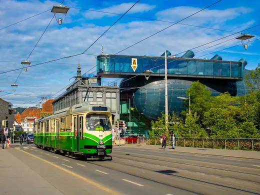 Photo 5: Exterior · Graz Linien TW 510 beim Kunsthaus