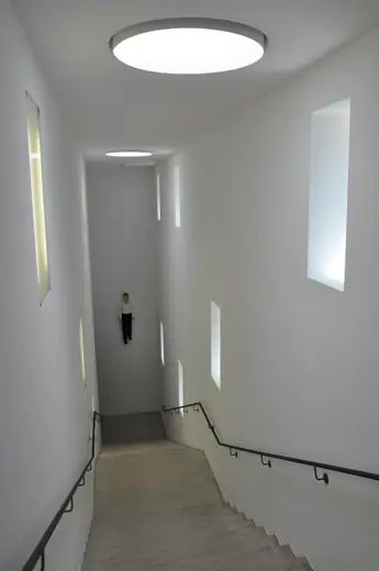Photo 5: Interior · Ravensburg, Kunstmuseum Ravensburg, Treppenaufgang