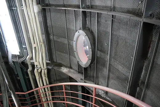 Photo 6: Interior