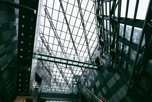 Photo 5: Interior