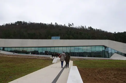 Photo 3: Exterior · Lascaux 4, Montignac, Dordogne, France