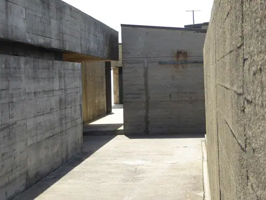 Photo 5: Detail · piscina das marès