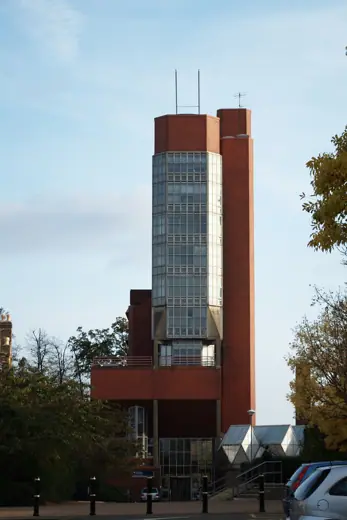 Photo 2: Exterior · Profile view of the Engineering Building at the University of Leicester 