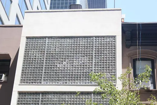 Photo 5: Detail