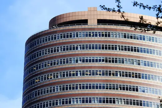 Photo 6: Detail · Lipstick Building top detail