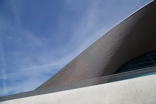 Photo 4: Exterior · I really rate this building