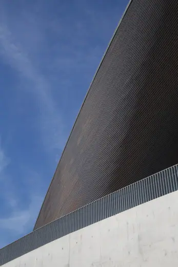 Photo 5: Exterior · I really rate this building