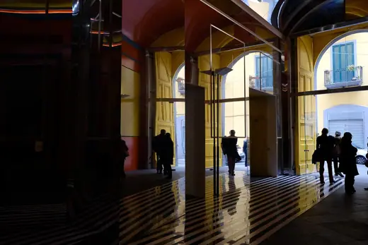 Photo 2: Exterior · Museo d'arte contemporanea Donnaregina