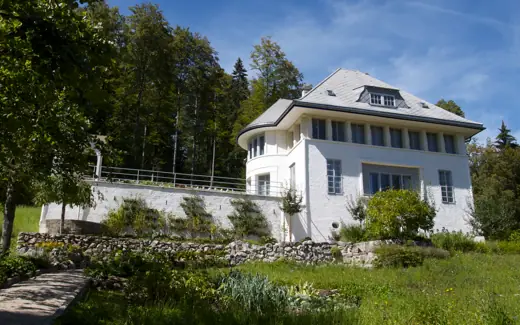 Photo 4: Exterior · Maison Blanche, La Chaux-de-Fonds