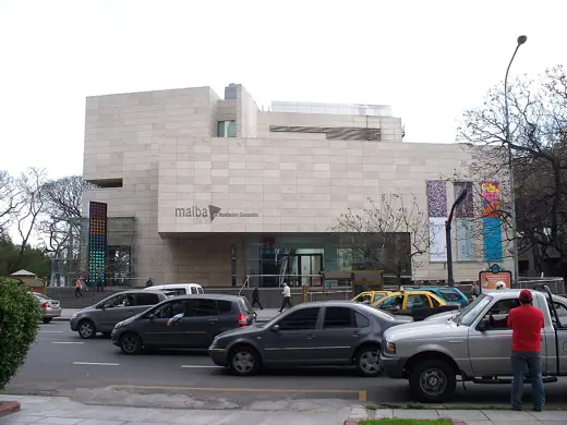 Photo 2: Exterior · Description MALBA facade.JPG MALBA, Buenos Aires Date 23 October 2008 Source Own work Author Iridescent