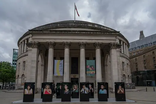 Photo 2: Exterior · Central Library, Manchester