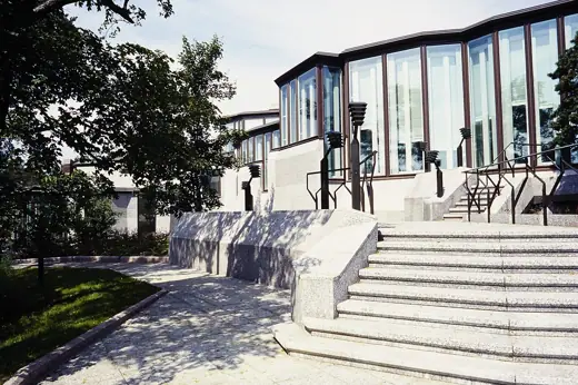 Photo 4: Exterior · Mäntyniemi, the official residence of the President of the Republic of Finland