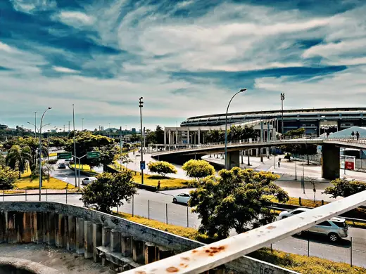 Photo 2: Exterior