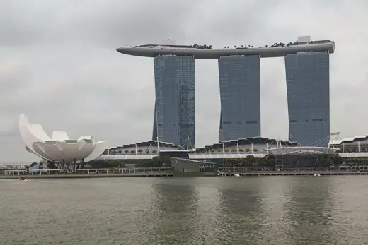 Photo 2: Exterior · Marina Bay Sands and ArtScience Museum 