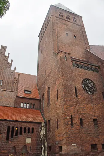 Photo 2: Exterior · Sorry for some raindrops that got on my lens unnoticed
