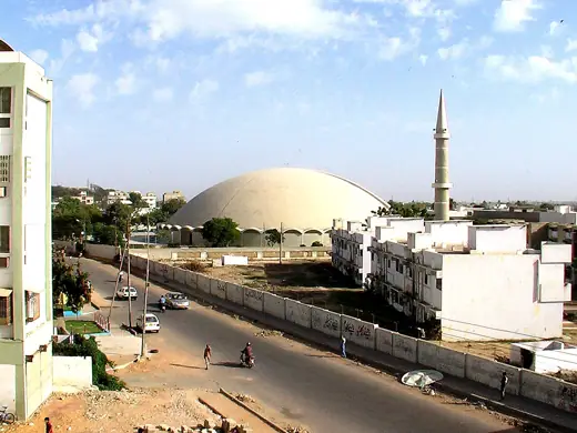Photo 2: Exterior · Masjid e Tooba in Karachi