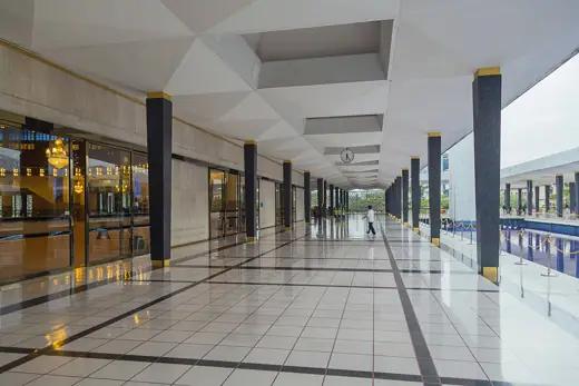 Photo 6: Interior · National Mosque of Malaysia (Masjid Negara Malaysia)