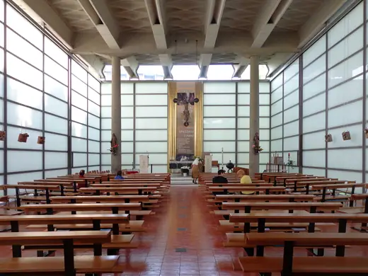 Photo 2: Interior · Baranzate, la chiesa di Nostra Signora della Misericordia