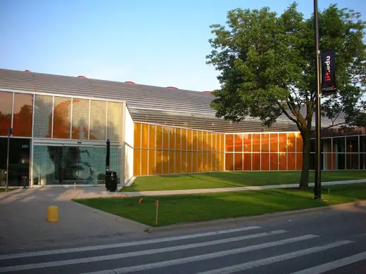 Photo 4: Exterior · Illinois Institute of Technology