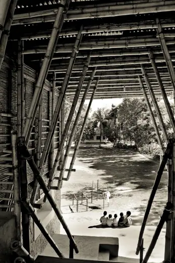 Photo 3: Exterior · METI Handmade School
