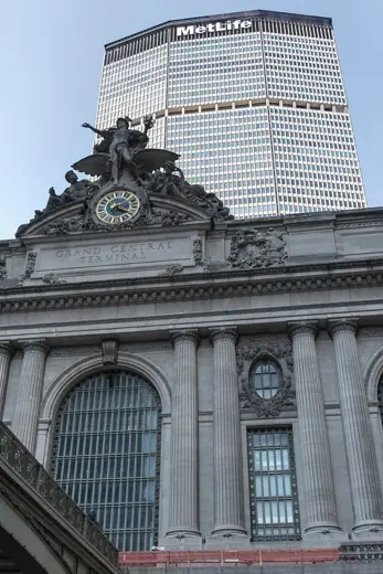 Photo 2: Exterior · MetLife Building - New York, NY, USA